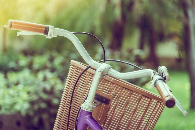 Bicicleta vieja de la vendimia