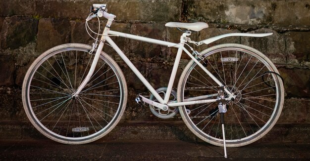 Bicicleta vintage blanca completa