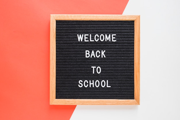 Bienvenidos a la escuela de letras a bordo