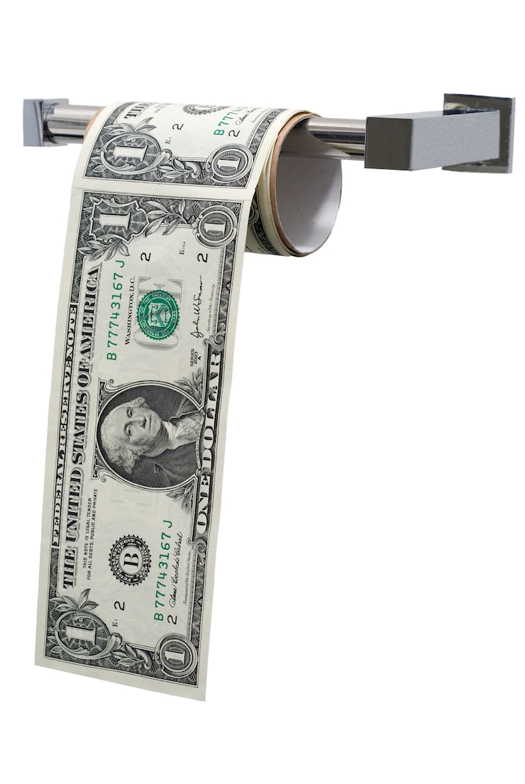 Foto gratuito billetes de dólar de papel higiénico