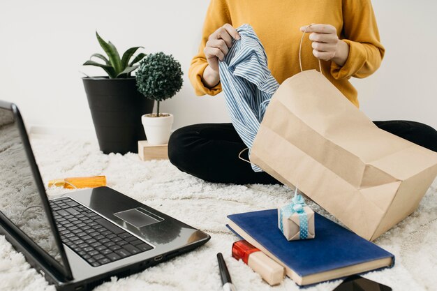 Blogger de moda femenina streaming en casa