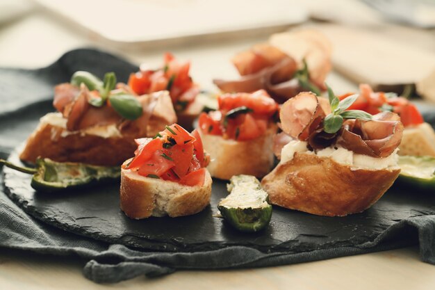 Bocadillos de tocino. Tapas tradicionales españolas