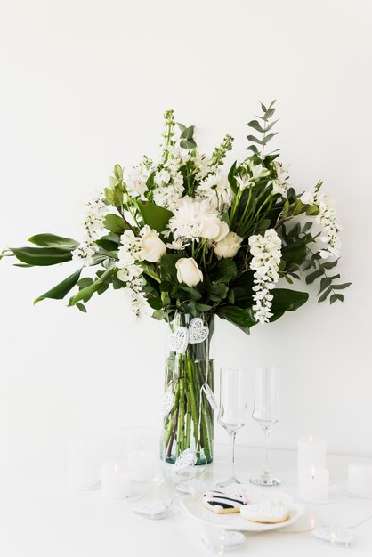 Bodegón de boda con flores