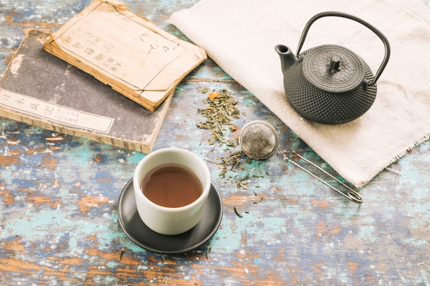 Foto gratuita bodegón decorativo de té