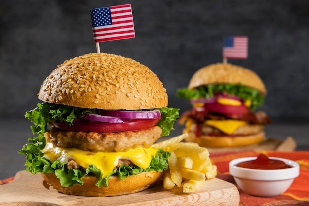 Bodegón de deliciosa hamburguesa americana