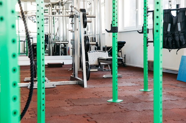 Bodegón de equipamiento de gimnasio