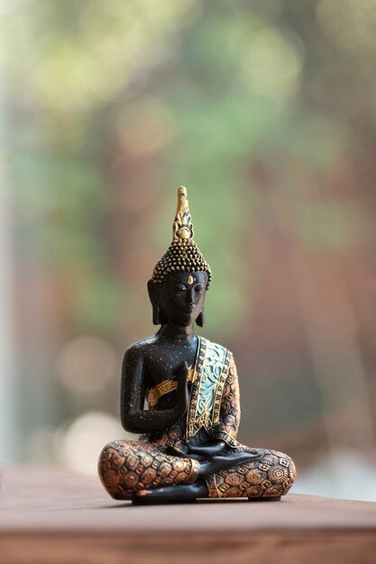 Bodegón de figurillas de Buda