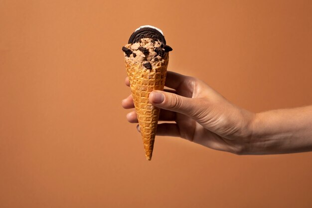 Bodegón de galletas y helado