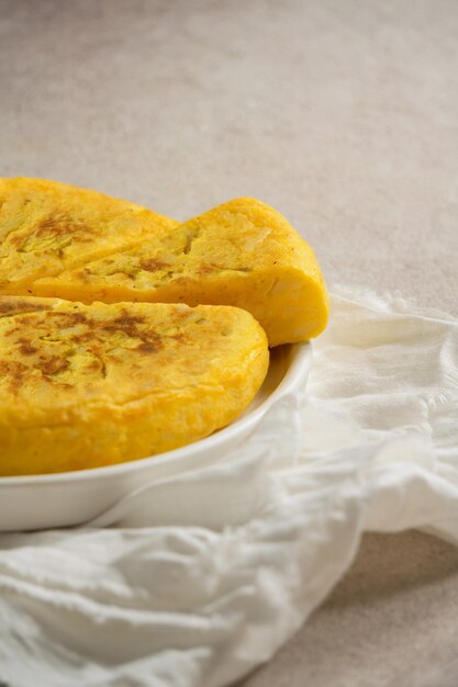 Bodegón de tortilla española de patata