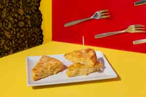 Foto gratuita bodegón de tortilla española