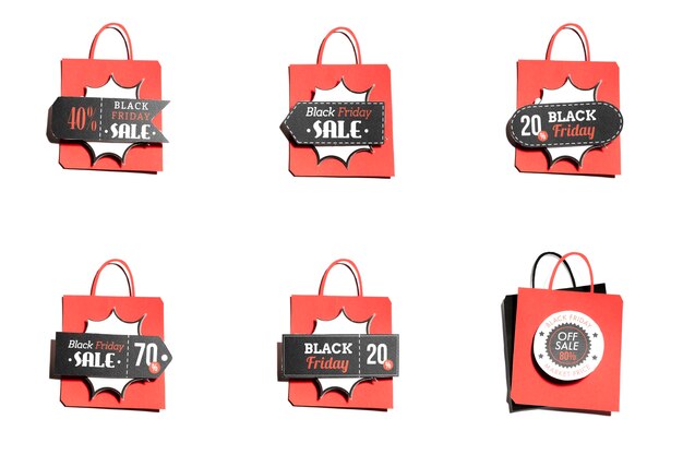 Bolsos de compras con coloridas etiquetas de oferta