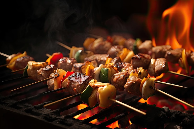 Foto gratuito brochetas de carne a la barbacoa con verduras a la parrilla en llamas ai generativo