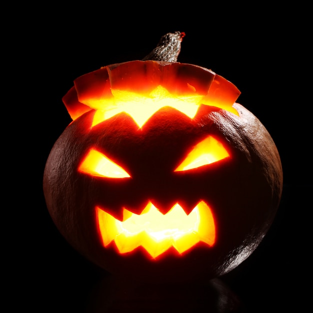 Calabaza de Halloween en fuego