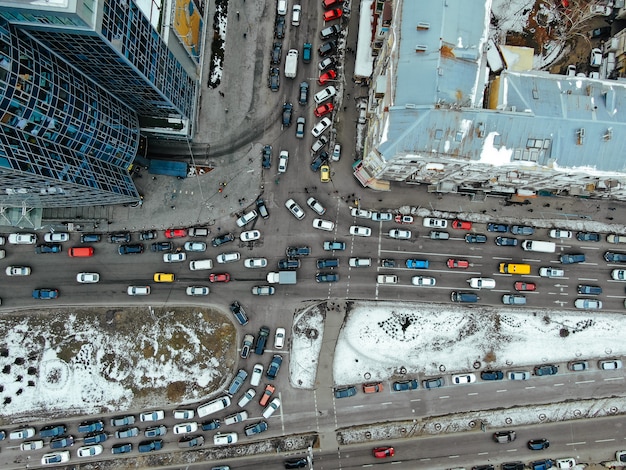 Calle de la gran ciudad a vista de pájaro