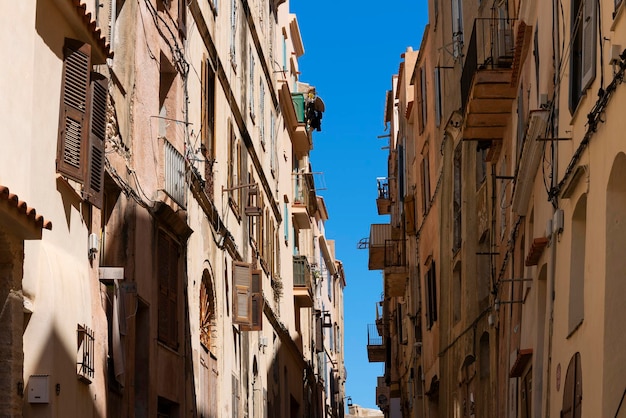 Calle típica de Bonifacio Córcega