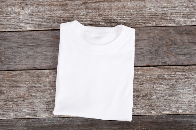 camiseta blanca