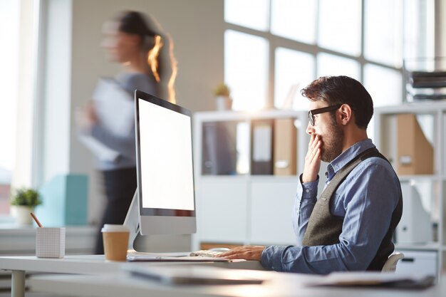 Cansado en el trabajo