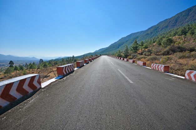 Carretera con punto de fuga