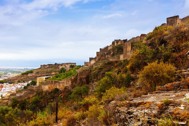 castillo abandonado de Sagunto