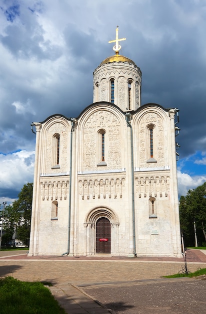 Catedral de San Demetrio en Vladimir