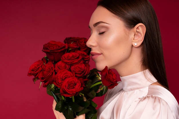 Celebración del día de San Valentín con rosas