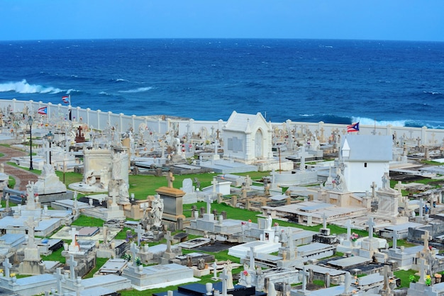 Foto gratuita cementerio en el viejo san juan, puerto rico