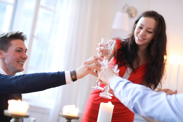 Foto gratuita cena de navidad con la familia