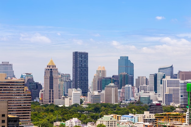 Centro de la ciudad y distrito de negocios en Bangkok, Tailandia