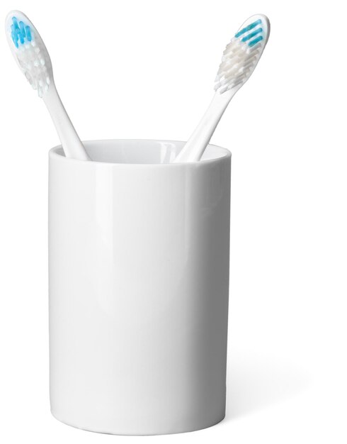 Cepillo de dientes aislado en blanco