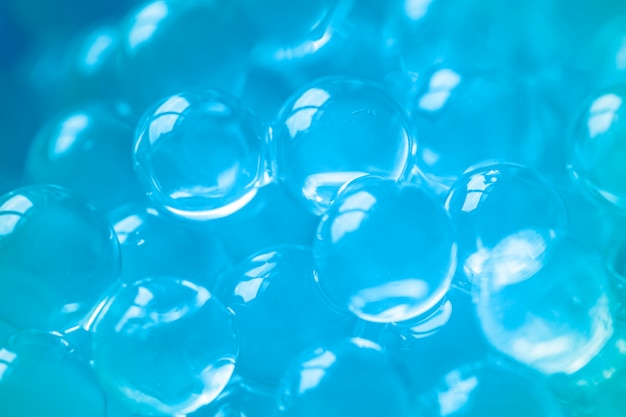 Cerca de burbujas de tapioca azul con efecto