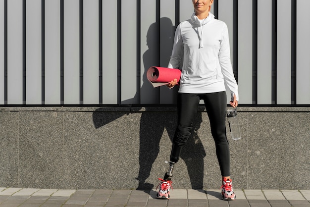 Foto gratuita cerca de la diversidad deporte mujer formación