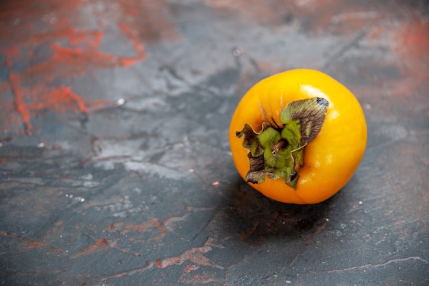 Foto gratuita cerca de la hermosa fruta kaki diospyros