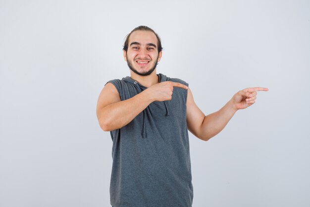 Cerca de joven gesticulando aislado