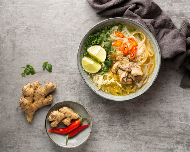 Foto gratuita de cerca en una sopa de comida alta en proteínas