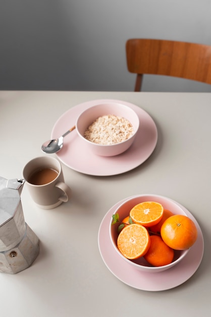 Foto gratuita cerrar en la mesa llena de comida