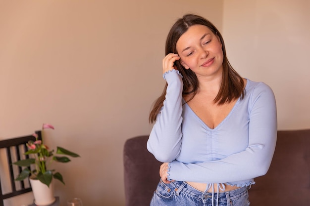 Foto gratuita cerrar vista de mujeres atractivas