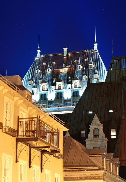 Chateau Frontenac en la noche la ciudad de Quebec