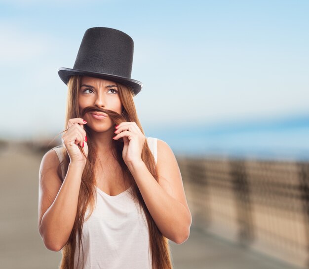 chica de belleza bigote retrato broma