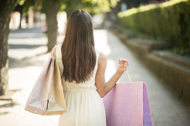 Chica de compras