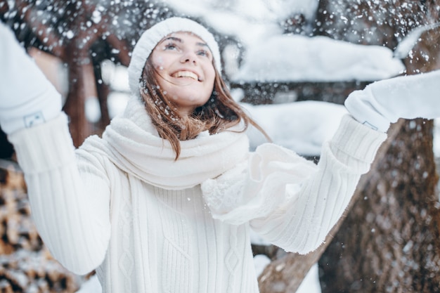 chica en invierno