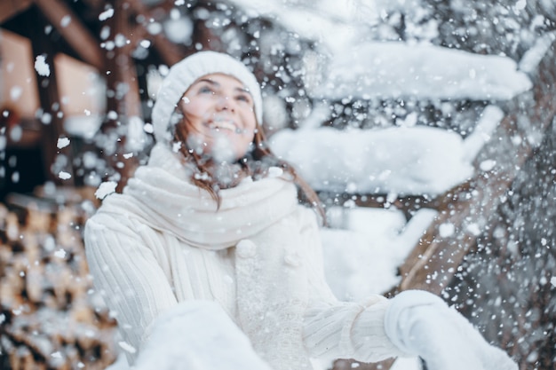 chica en invierno