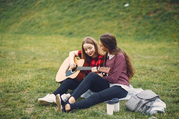 chicas con guitarra
