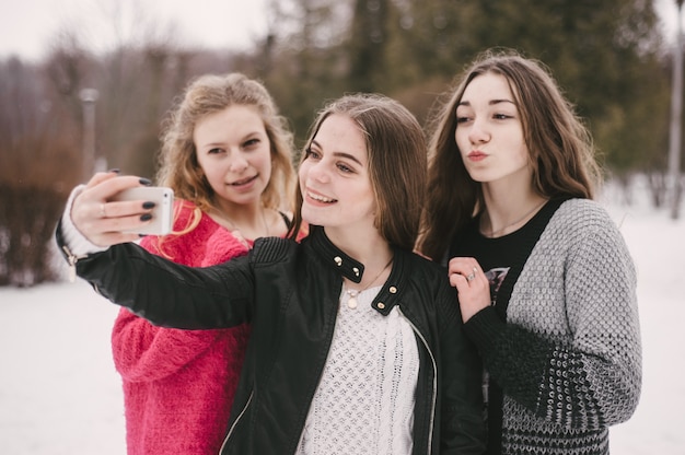 chicas en invierno