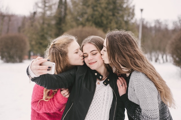 chicas en invierno