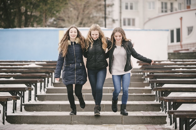 chicas en invierno