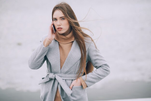 Chicas de moda en la ciudad