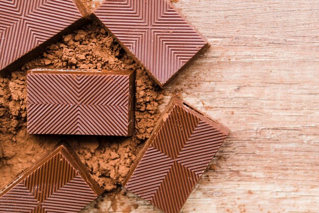 Chocolate y migas de cacao