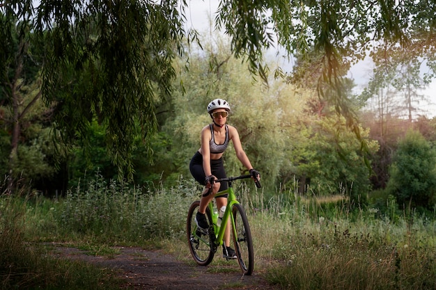 cicatrizarse, de, un, ciclista, mujer, outdors