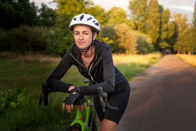 cicatrizarse, de, un, ciclista, mujer, outdors