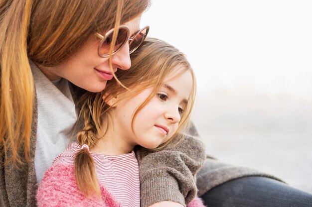 Cicatrizarse, de, madre e hija